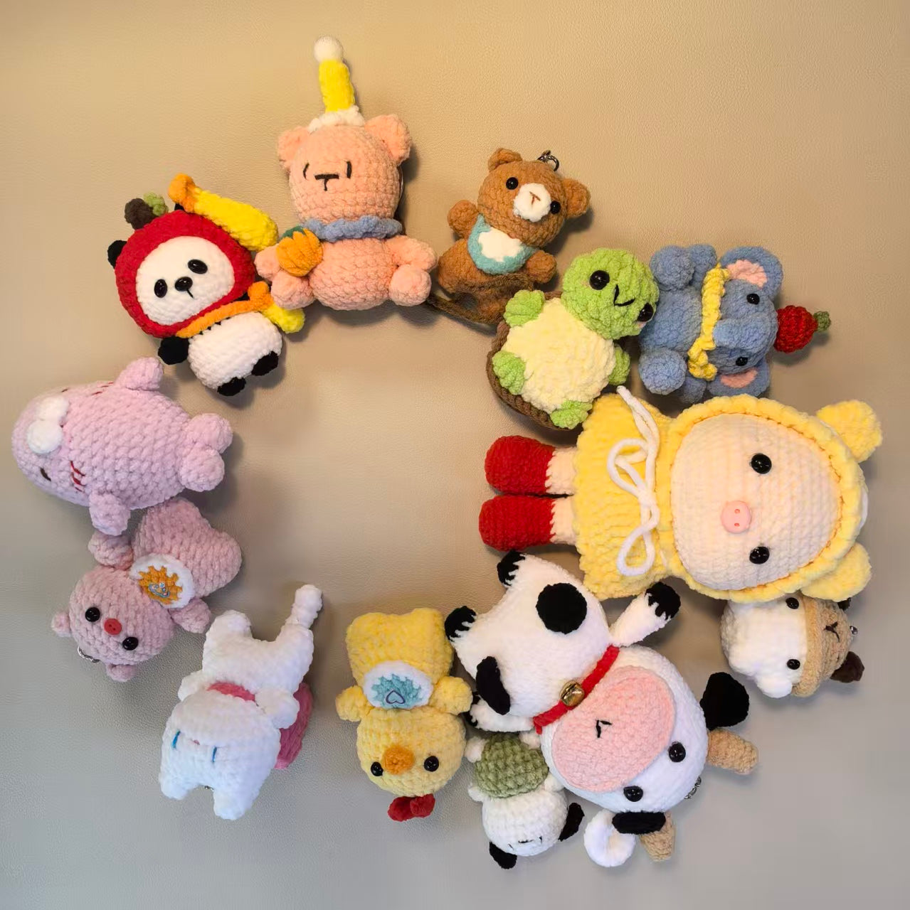 DIY  HAND-CROCHETED DOLL